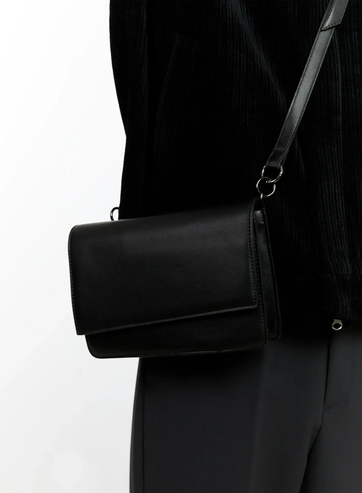 Oliuen | Minimalistische Umhängetasche