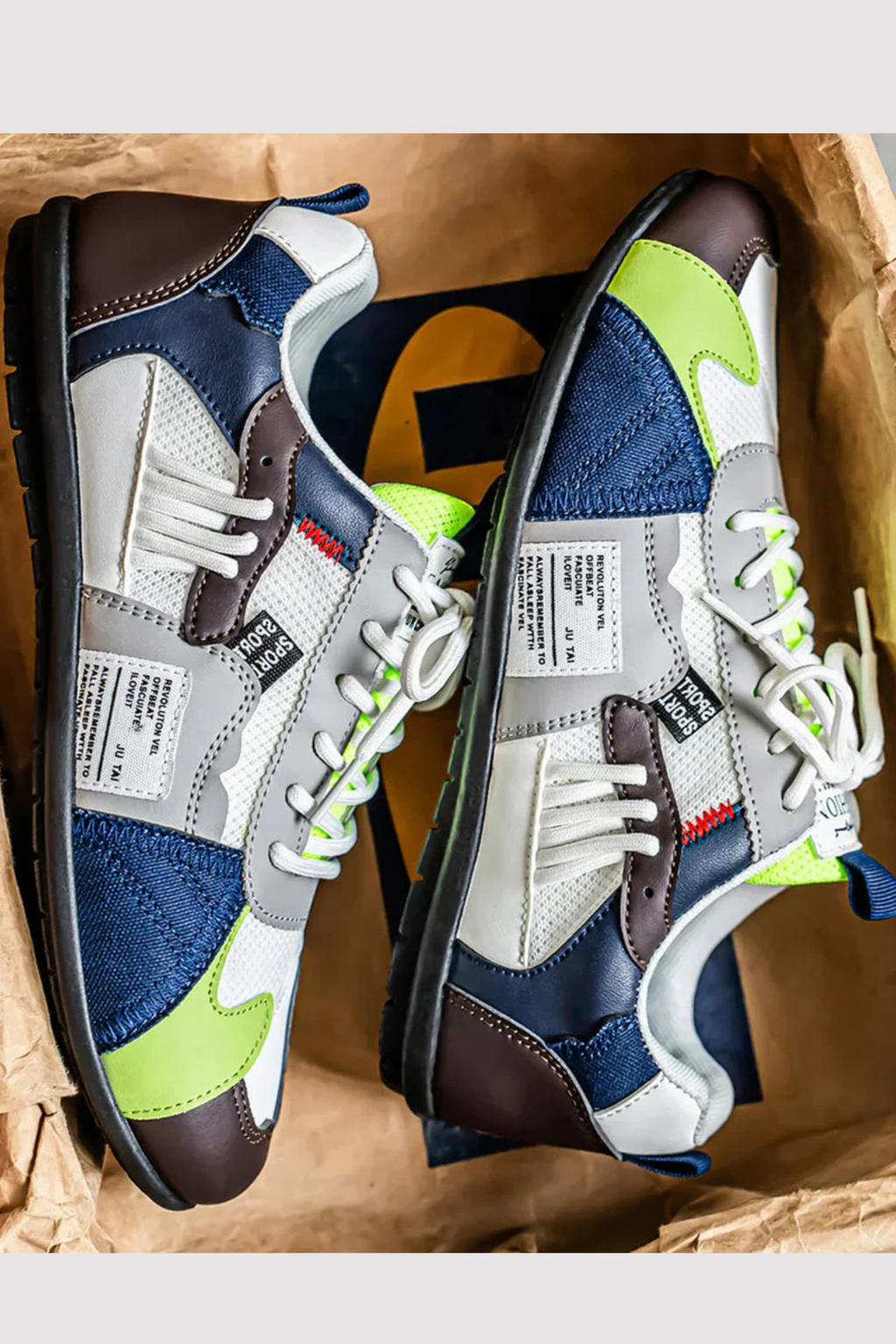 Eleln | Bequeme Schnür Turnschuhe