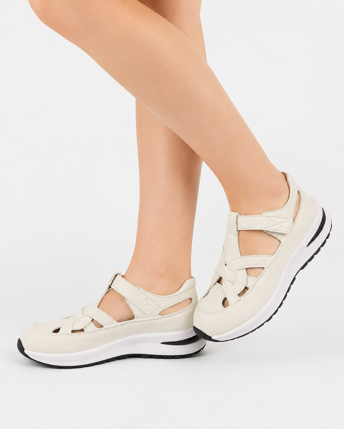 Celia | Geschlossene Zehen Damen Sandalen mit Wedge und Schnalle