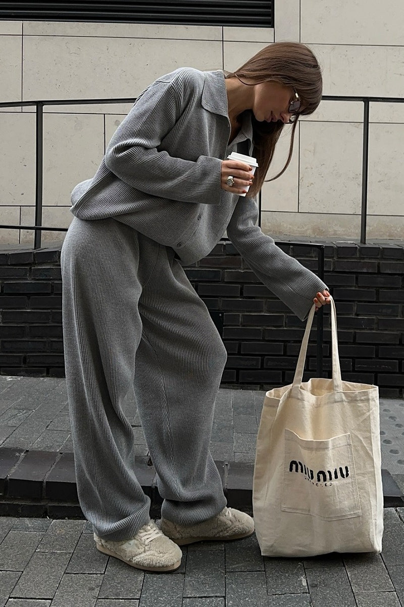 Damen Lounge-Set – Zweiteiliges Ensemble mit Rippkragen & Langarm-Oberteil