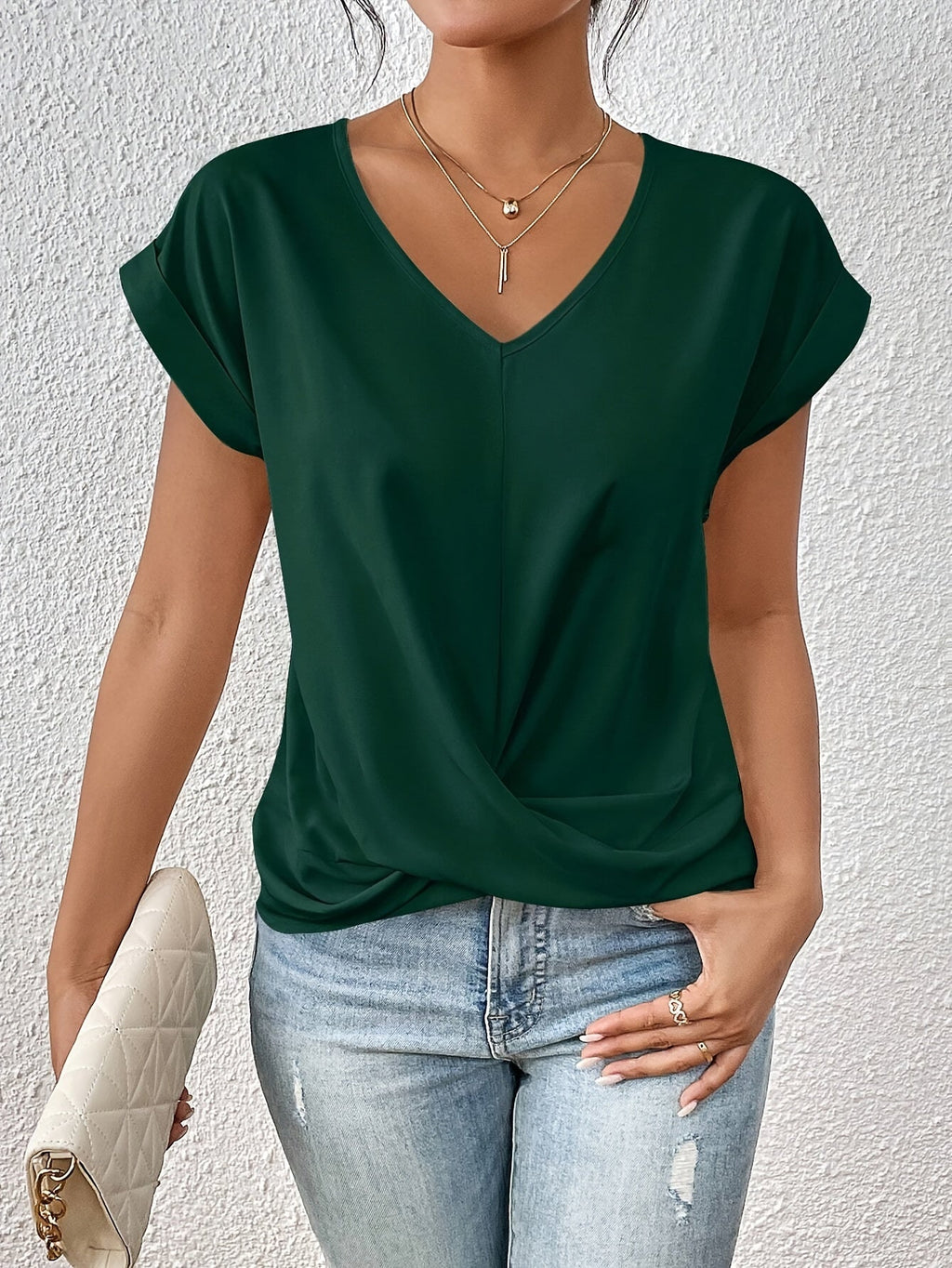 Amaine | Damen T-Shirt mit Herz-Ausschnitt