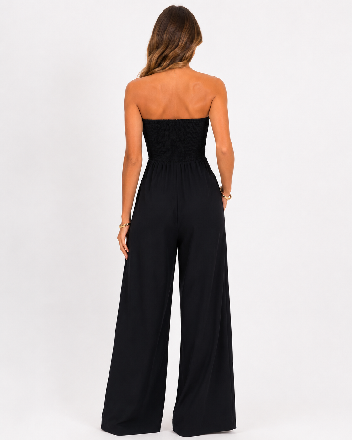 Kaufberg | Rückenfreies Jumpsuit aus solidem Material
