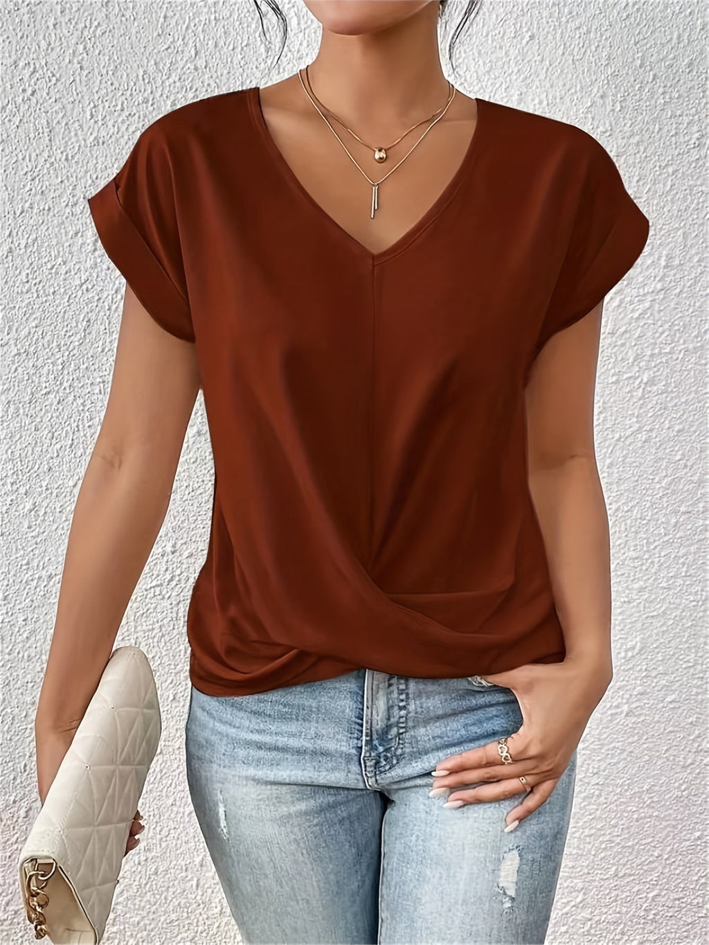 Amaine | Damen T-Shirt mit Herz-Ausschnitt