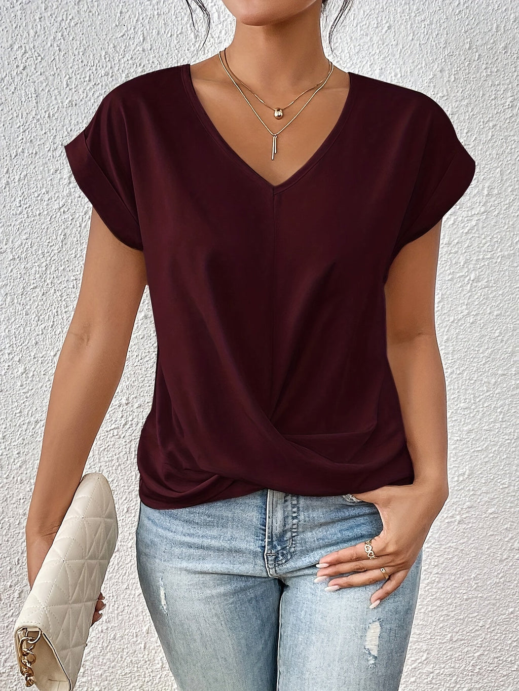 Amaine | Damen T-Shirt mit Herz-Ausschnitt