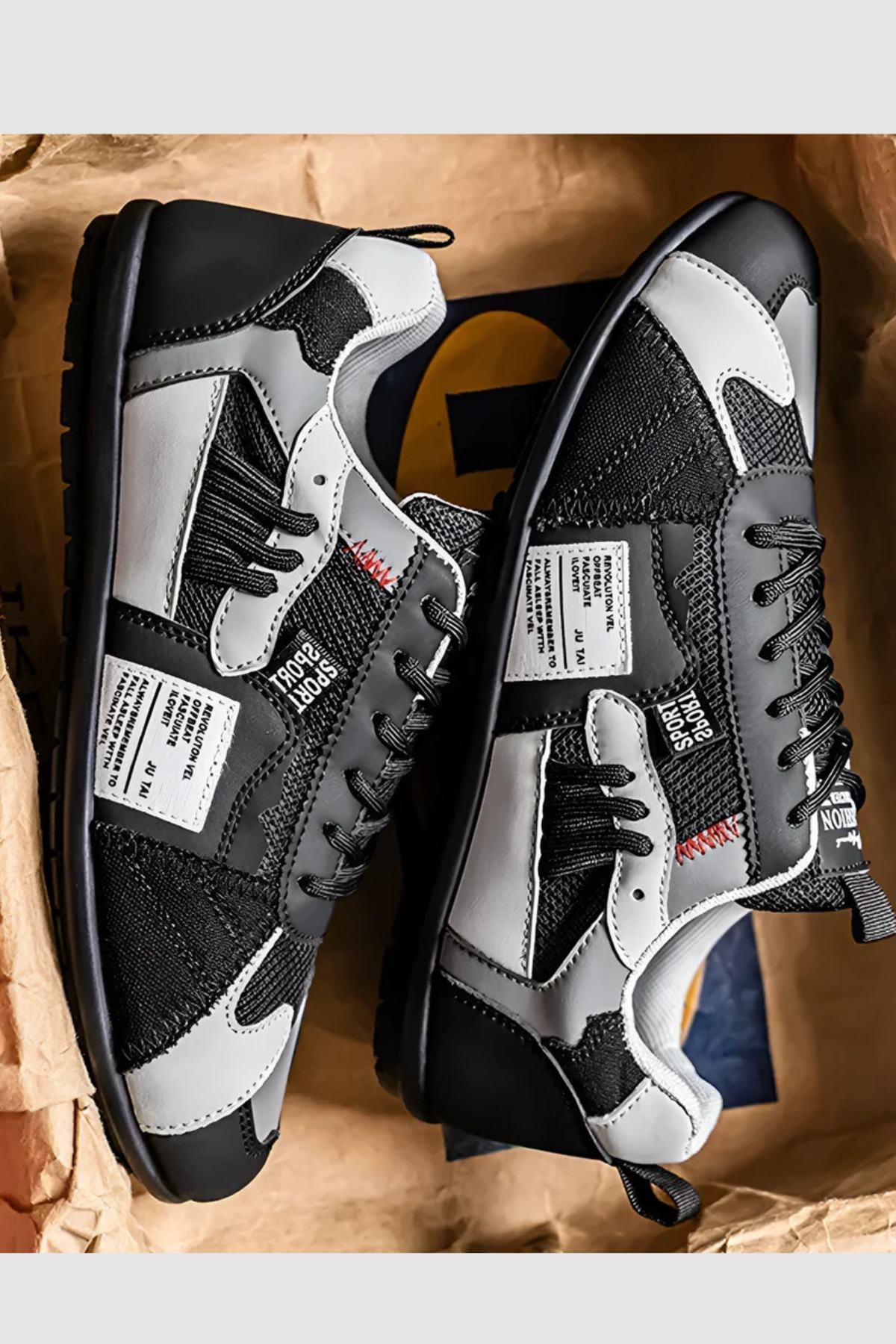 Eleln | Bequeme Schnür Turnschuhe