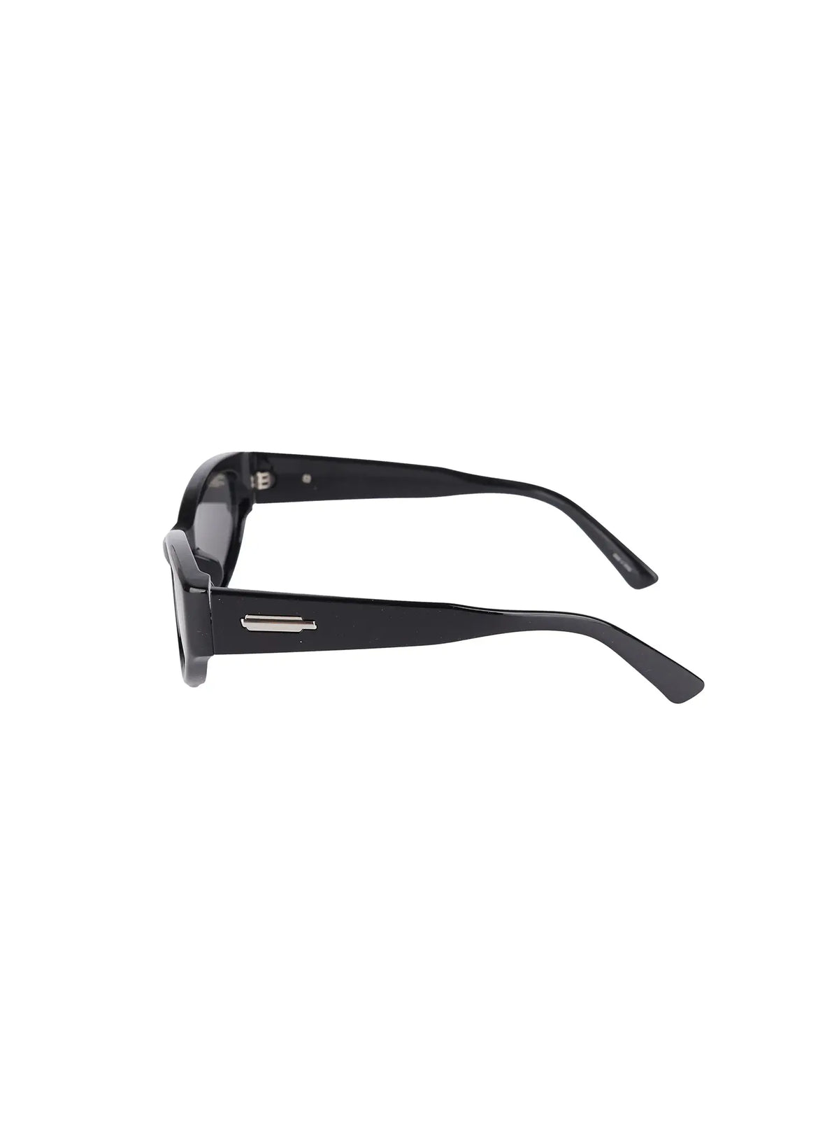 Petenr | Sonnenbrille mit Akzentfarbe