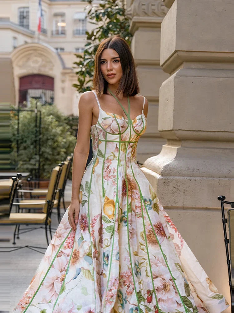 Serena | Kleid mit Blumenmuster und weiter Rock