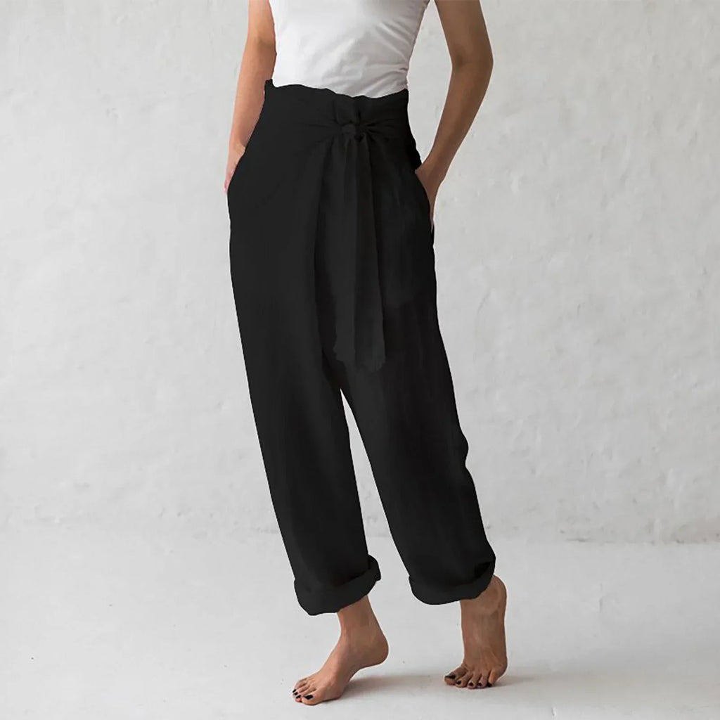 Danica | Weite Stoffhose mit hohem Bund und Gürtel
