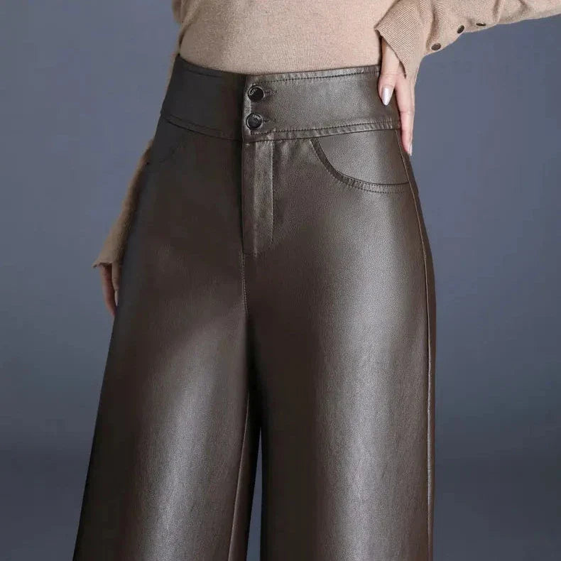 Exquisite Lederhosen