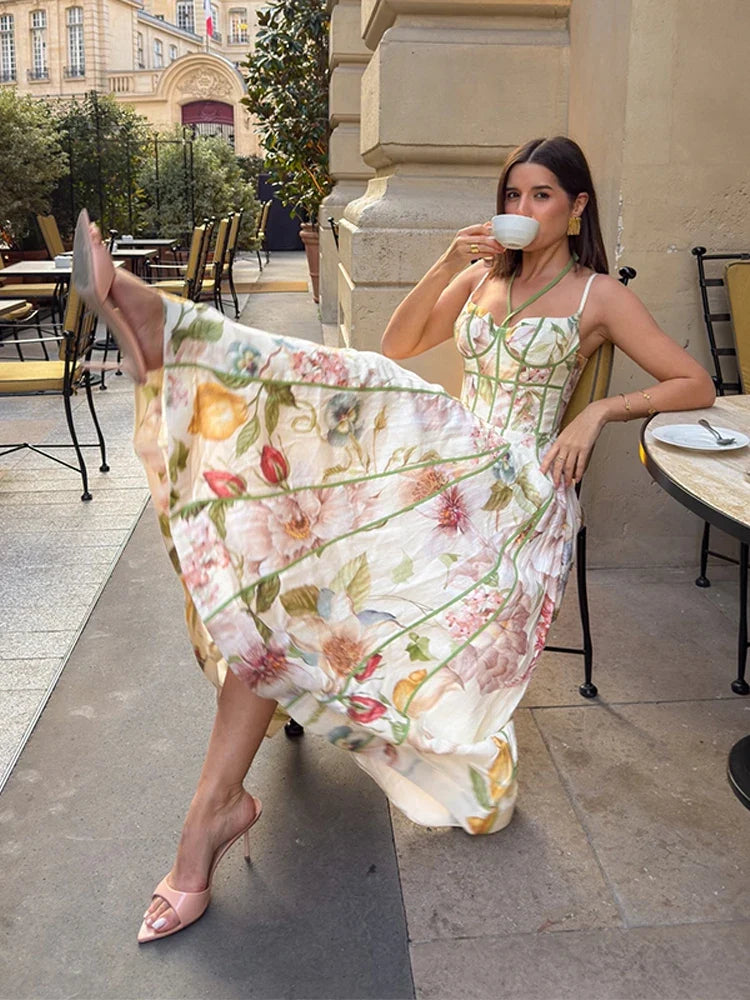 Serena | Kleid mit Blumenmuster und weiter Rock